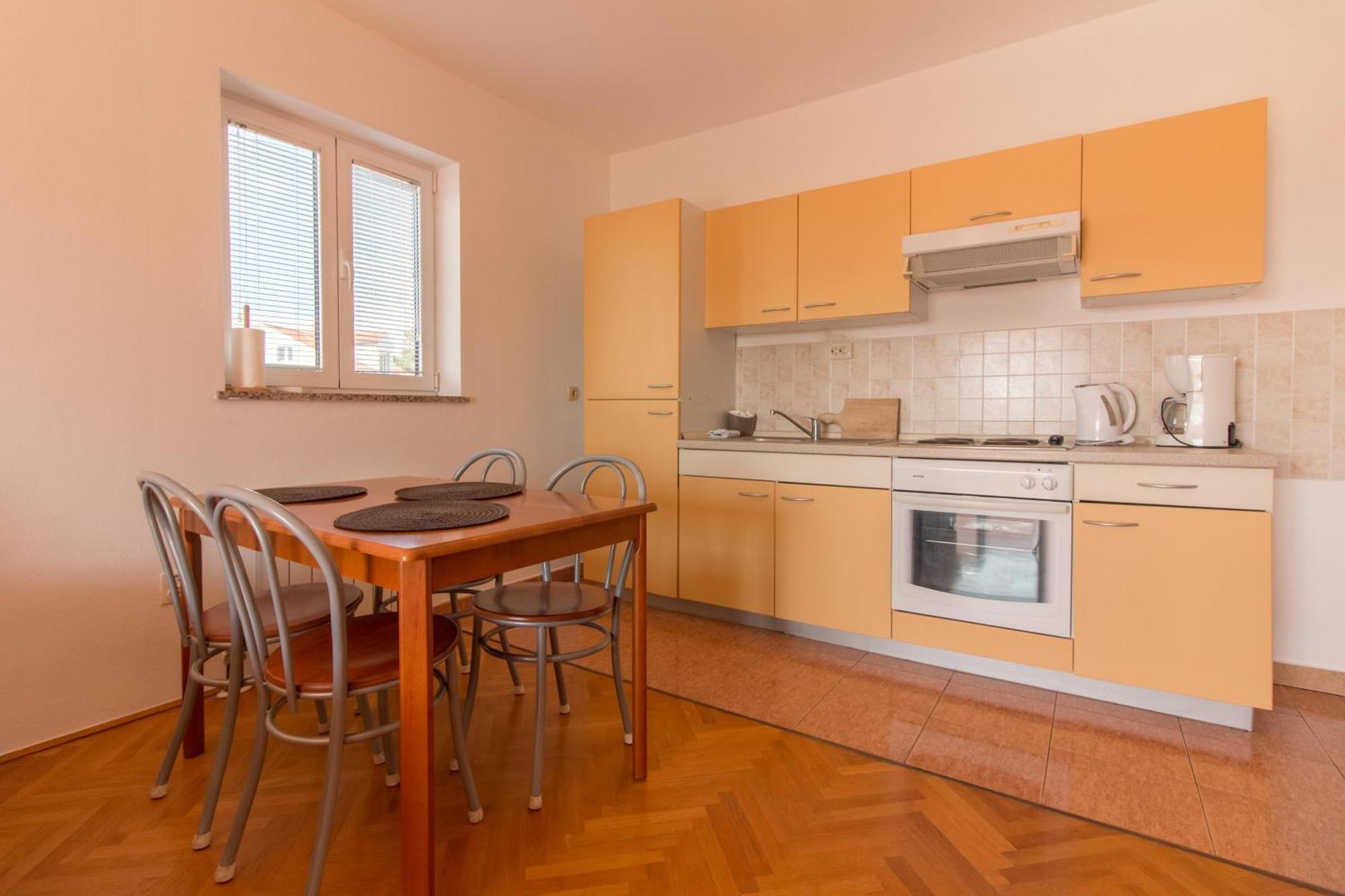 Malinska - Apartment Glavas Bagian luar foto